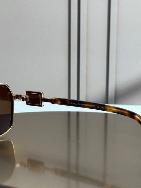 Сонцезахисні окуляри Dolce & Gabbana DG2316 золоті прямокутні чоловічі