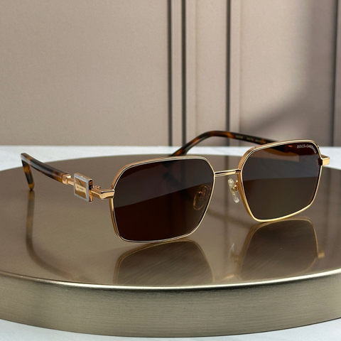 Солнцезащитные очки Dolce & Gabbana DG2316 Gold Havana/Dark Brown