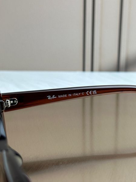 Сонцезахисні окуляри Ray-Ban RB4441D коричневі градієнт овальні унісекс