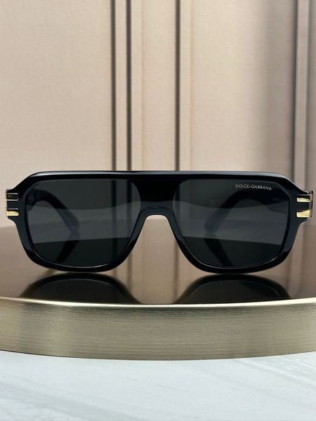 Сонцезахисні окуляри Dolce & Gabbana DG4507 чорні прямокутні темна лінза унісекс