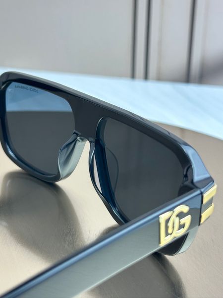 Сонцезахисні окуляри Dolce & Gabbana DG4507 чорні прямокутні темна лінза унісекс