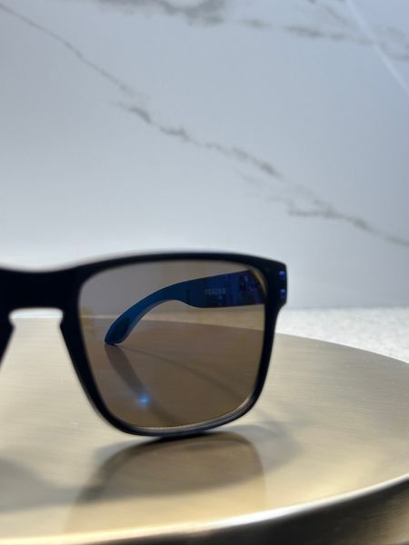 Сонцезахисні окуляри Oakley Holbrook OO9102 чорні синя дзеркальна лінза унісекс