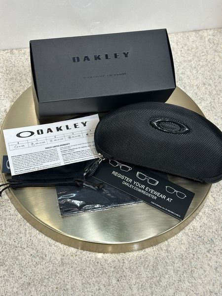 Сонцезахисні окуляри Oakley Holbrook OO9102 чорні синя дзеркальна лінза унісекс
