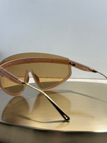 Сонцезахисні окуляри Dior Club M2U Beige Force304 фото