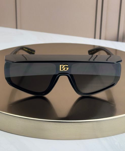 Сонцезахисні окуляри Dolce & Gabbana DG6177 чорні маска-щит темна лінза унісекс