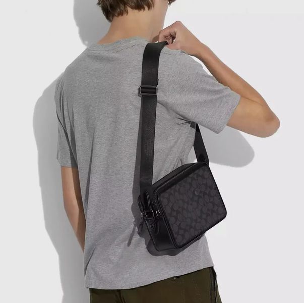 Чоловіча сумка кросбоді Coach Charter Signature Canvas Чорна Месенджер