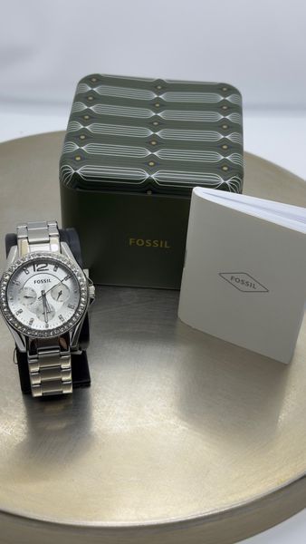 Жіночий годинник Fossil Riley ES3202 з кристалами Swarovski (Сріблястий)