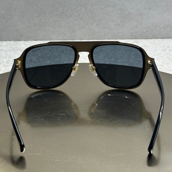 Сонцезахисні окуляри Versace Medusa Retro Charm VE2199 1002/81 Black