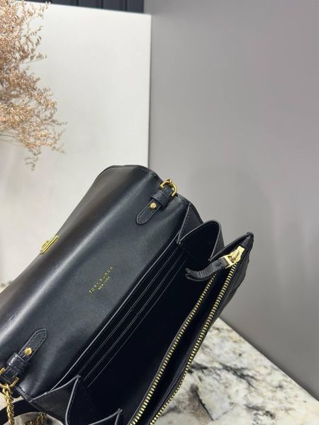 Жіноча сумка-гаманець Tory Burch Willa чорна стьобана на ланцюжку