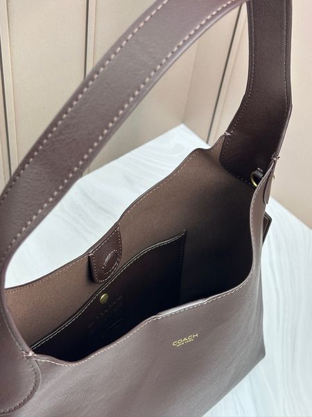 Жіноча сумка Coach Brooklyn Shoulder Bag Шкіряна Темно-коричнева Хобо