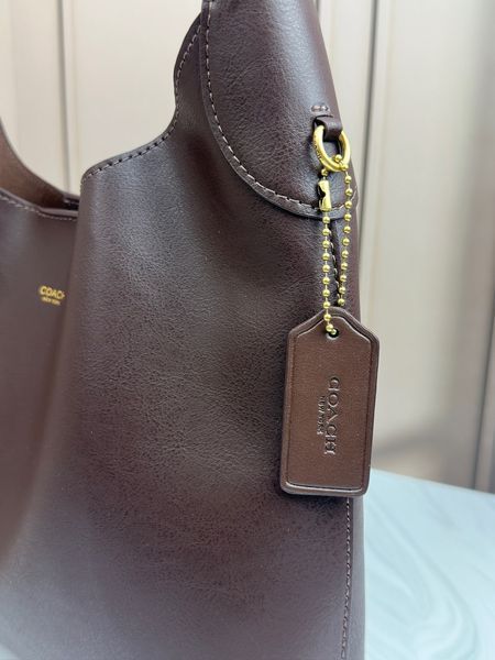 Женская сумка Coach Brooklyn Shoulder Bag Кожаная Темно-коричневая Хобо