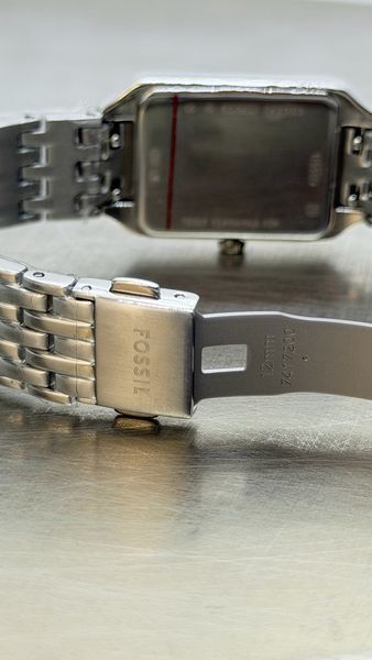 Жіночий годинник Fossil Raquel ES5221 (Сріблястий / Прямокутний корпус)