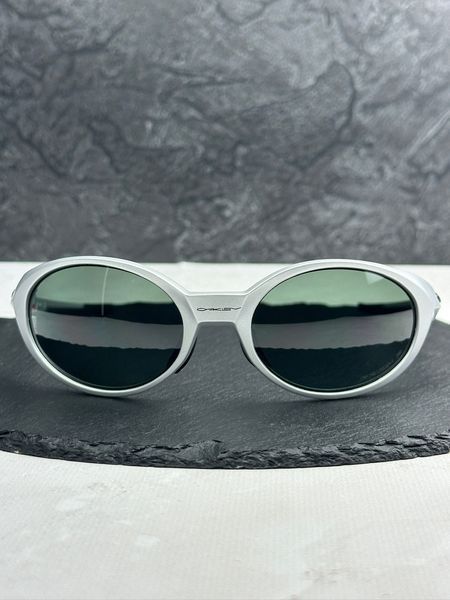 Сонцезахисні окуляри Oakley Eye Jacket Redux OO9438 срібні з темною лінзою Prizm Black, поляризовані, чоловічі, оригінал OAK49750 фото