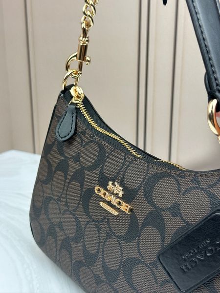 Жіноча сумка Coach Signature Canvas коричнево-чорна через плече