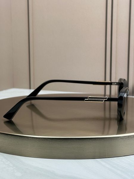 Сонцезахисні окуляри Bottega Veneta BV1447S чорні котяче око жіночі