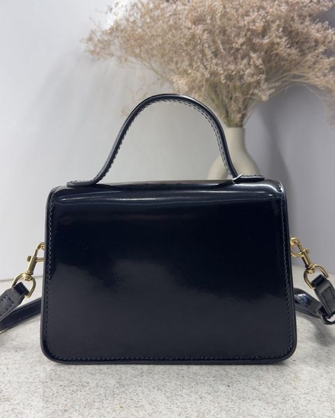 Жіноча сумка Tory Burch Small Robinson Spazzolato Top-handle Bag Black