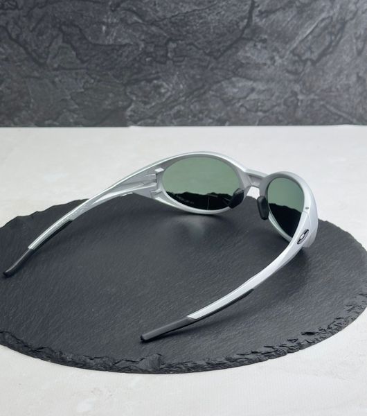 Сонцезахисні окуляри Oakley Eye Jacket Redux OO9438 срібні з темною лінзою Prizm Black, поляризовані, чоловічі, оригінал OAK49750 фото