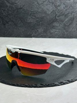 Сонцезахисні окуляри Oakley Sphaera OO9403 білі з лінзою Prizm Ruby, спортивний щиток, чоловічі, оригінал OAK01864 фото