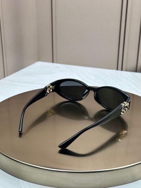 Сонцезахисні окуляри Gucci GG1662SA чорні овальні, логотип GG, темна лінза, жіночі, оригінал GUC92288 фото