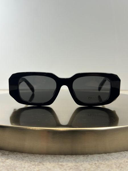 Сонцезахисні окуляри Prada PR17WF Black/Dark Grey Force160 фото