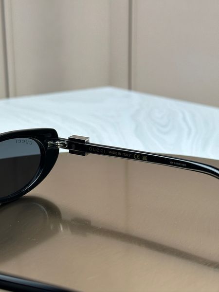 Сонцезахисні окуляри Gucci GG1680 чорні котяче око з кристалами жіночі