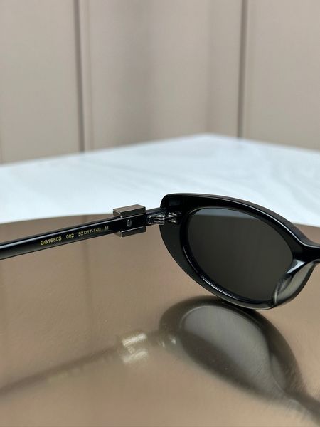 Солнцезащитные очки Gucci GG1680 черные кошачий глаз с кристаллами, логотип GG, женские
