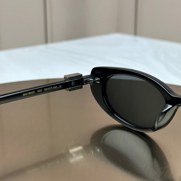 Сонцезахисні окуляри Gucci GG1680S Black/Grey