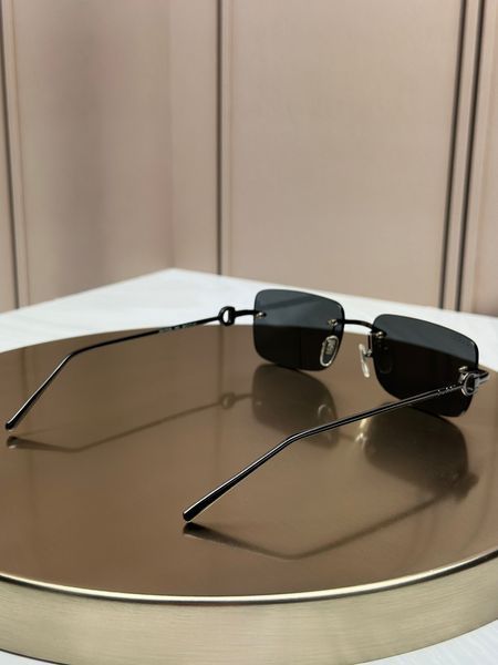 Сонцезахисні окуляри Gucci GG1703S срібні безоправні прямокутні сіра лінза унісекс
