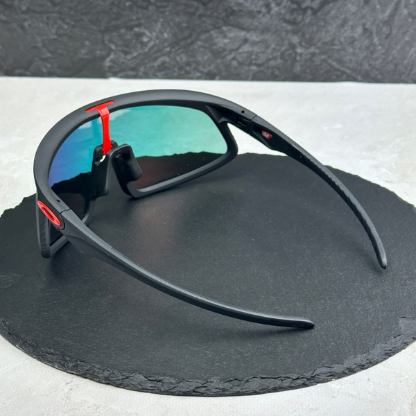 Сонцезахисні окуляри Oakley RSLV OO9484 Matte Black/Prizm Ruby