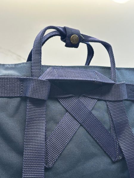 Сумка-рюкзак Fjallraven Kanken Totepack темно-синій Navy шопер жіночий міський