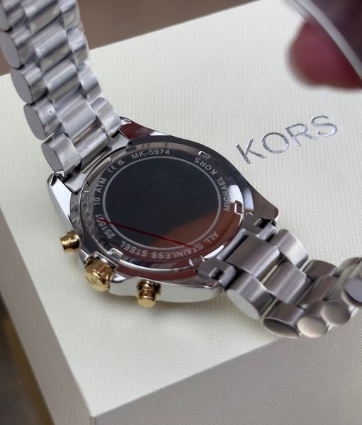 Женские часы Michael Kors Bradshaw MK5974 с хронографом (Серебристый с золотом / Белый циферблат)