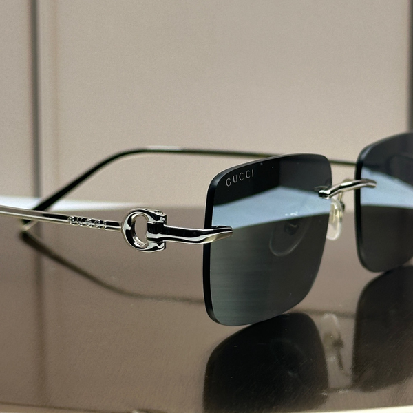 Сонцезахисні окуляри Gucci GG1703S Silver/Blue